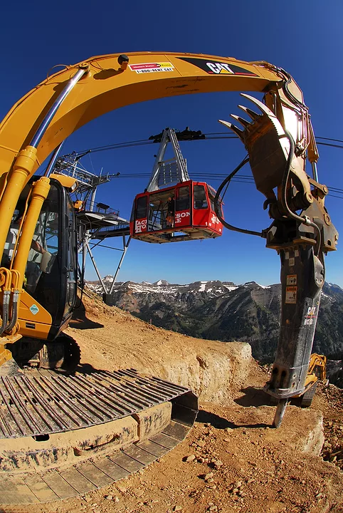 tram_summit.jpg