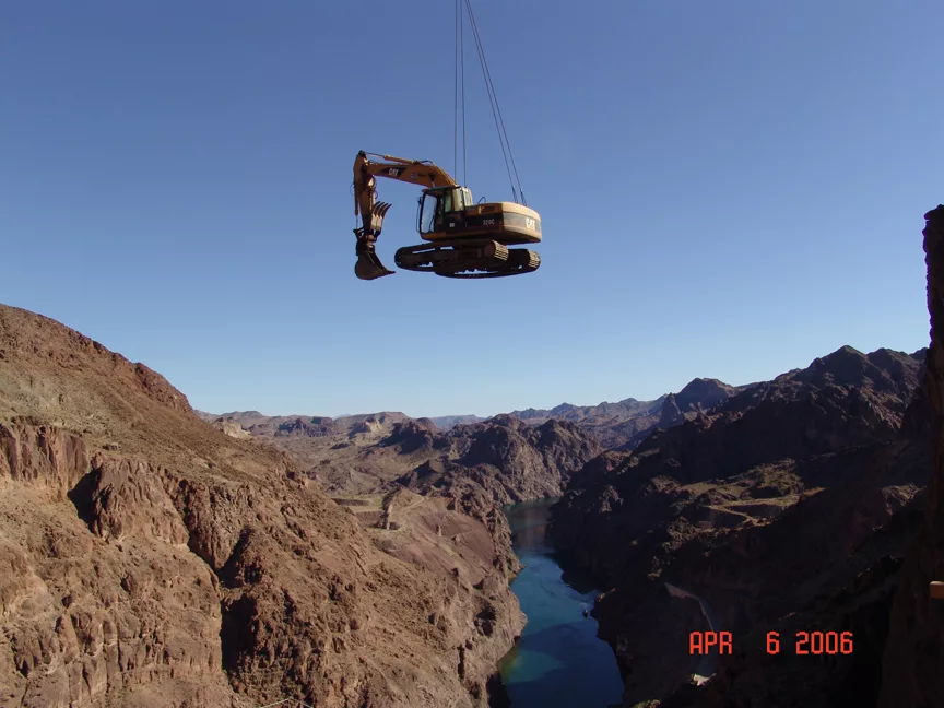 Trackhoe Flight.jpg