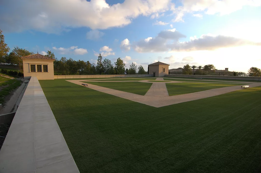 The Resort at Pelican Hill- Golf Course Parking Facility