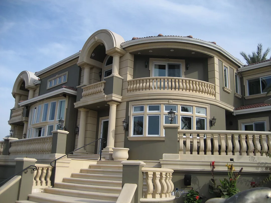 LUXURY HOUSE 6K SQFT.