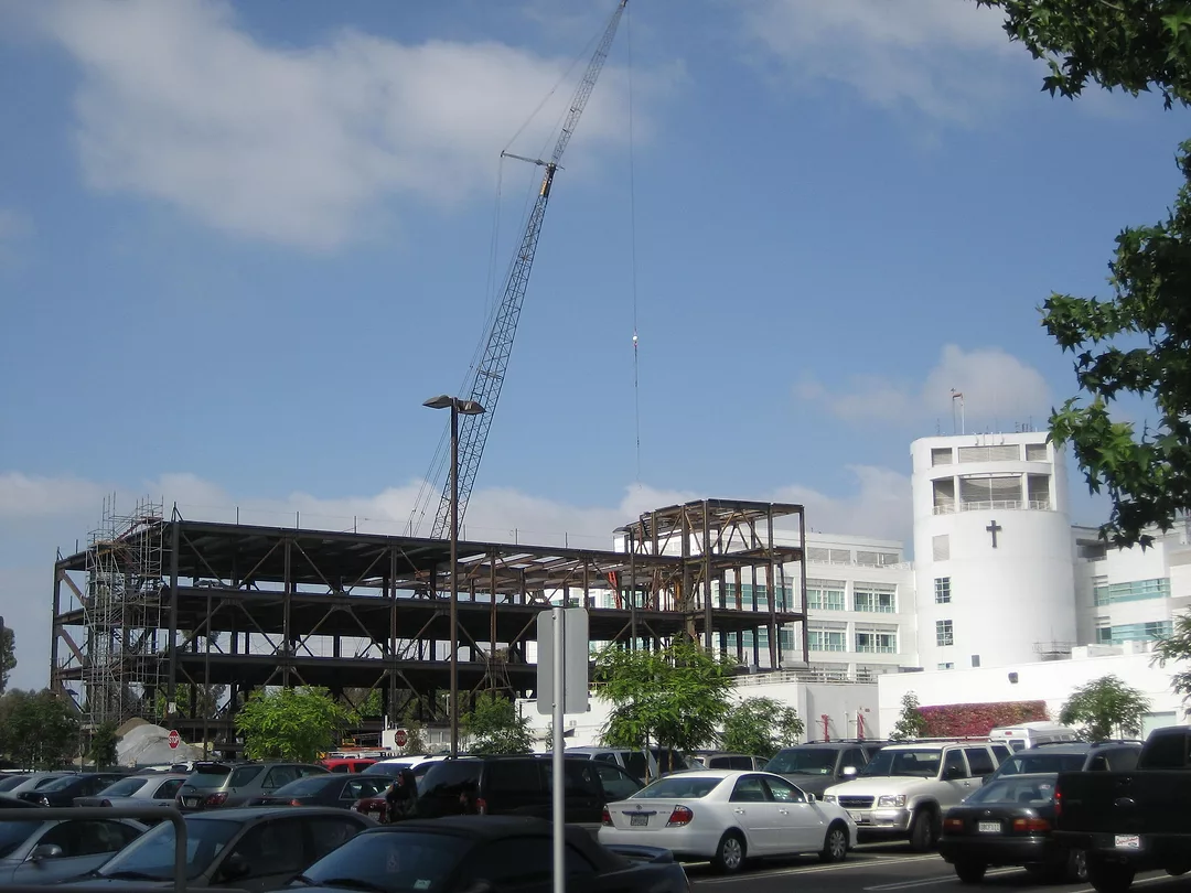 Mission Hospital Patient Care Tower being built by McCarthy Building Companies