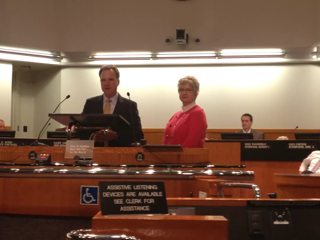 HNTB's Oakland Office Vice President Honored by Supervisor Dave Cortese