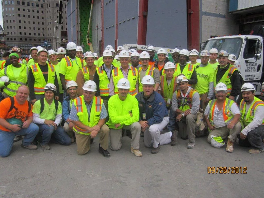 1 WTC (Freedom Tower) last beam signing