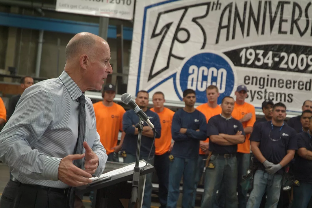 Jerry Brown & The Sheet Metal Workers