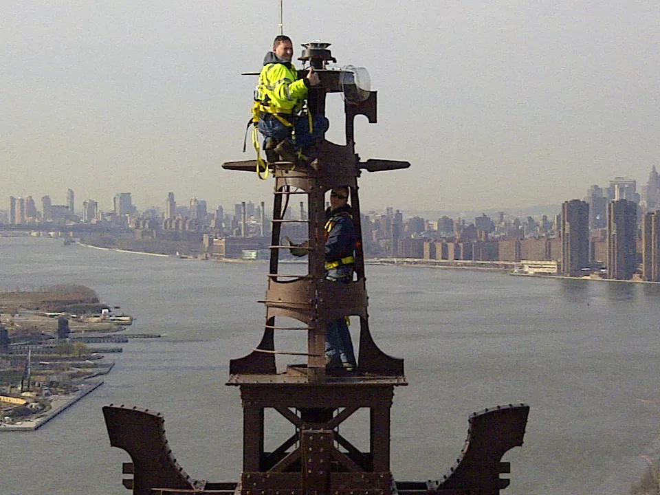 Replacement of Aviation light