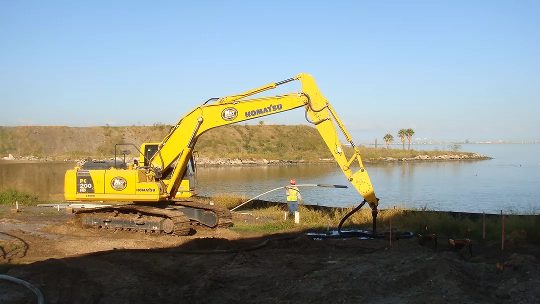Installing Dewatering Wells along the Gulf of Mexico