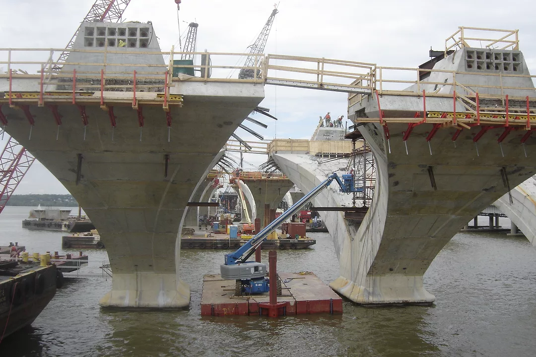 Poseidon Barge & Potomac Constructors