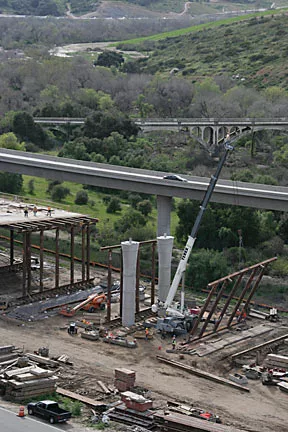 New SR-76 San Luis Rey River Bridge taking form
