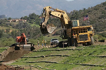 SR 76 digging a crossing