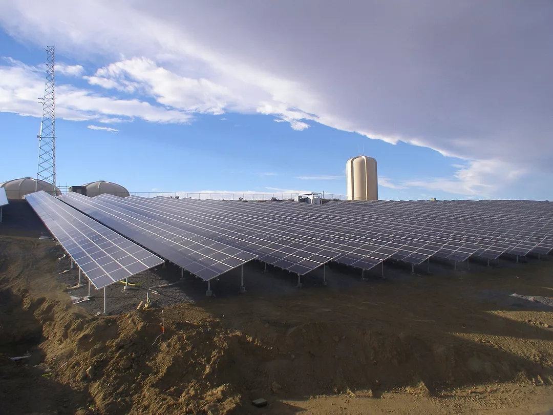 OxBlue Construction Cameras: Solar Field