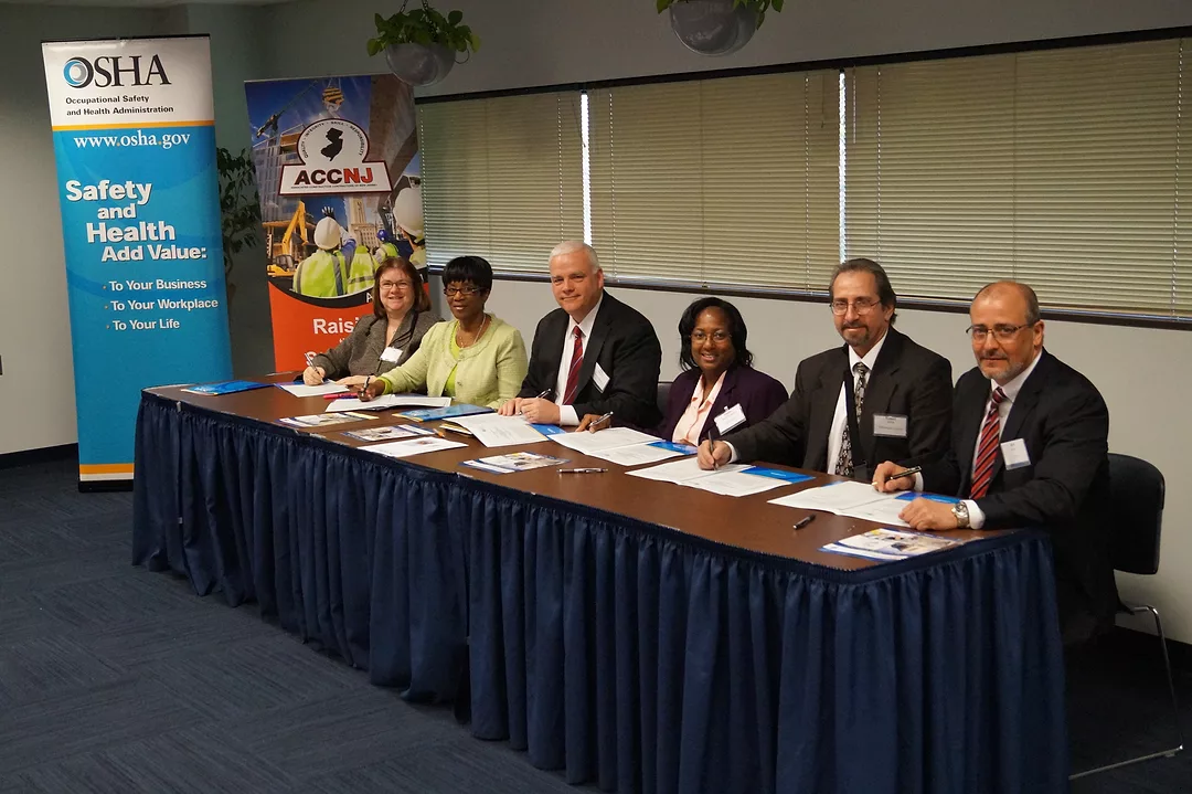 ACCNJ Signs OSHA Alliance