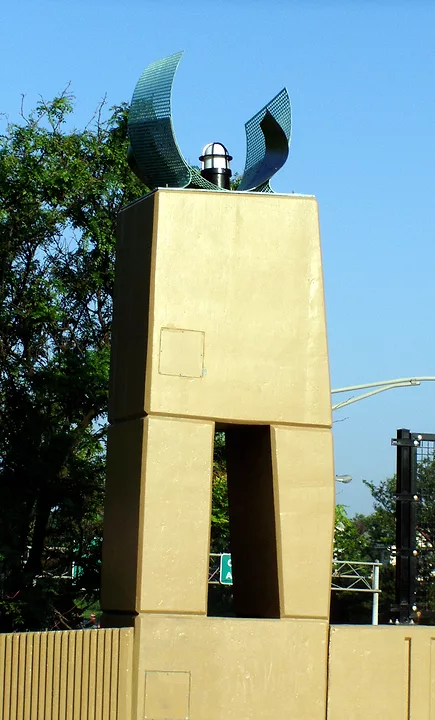 Western Gateway Project public art