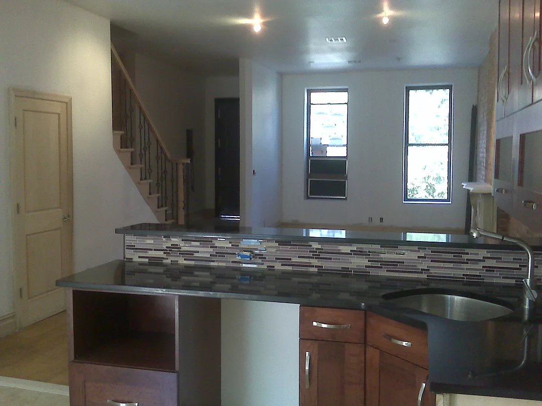 NYC brownstone kitchen
