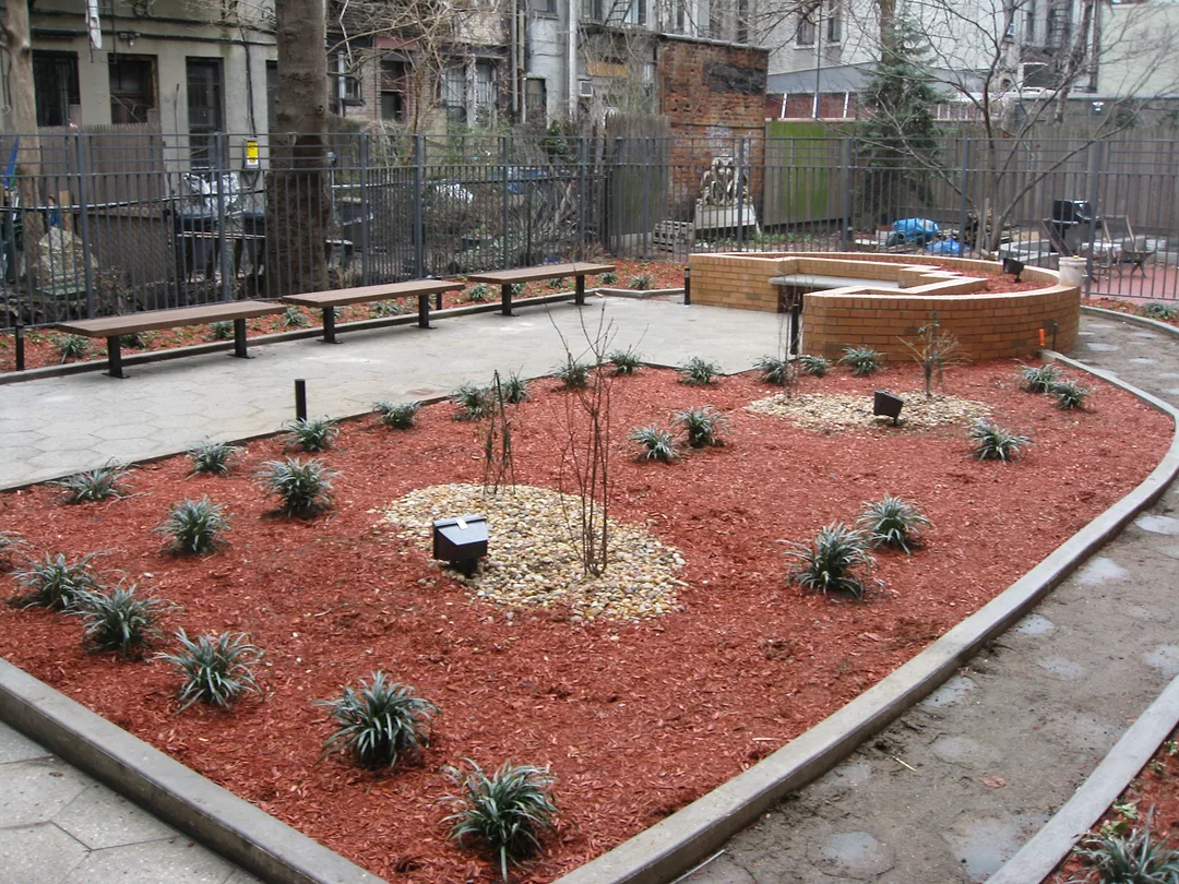 Fabria Houses courtyard
