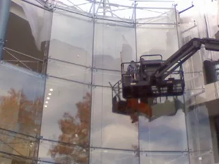 Boom Lift on the outside