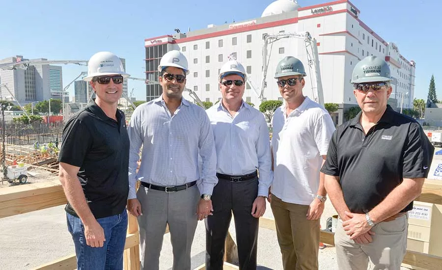 PARAMOUNT Miami Worldcenter foundation pour
