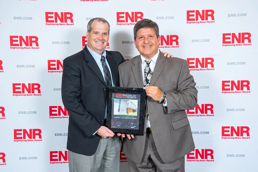 enr-n7-15221.jpg