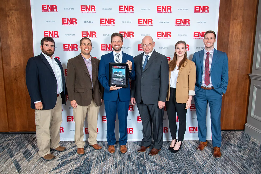 enr-n7-15361.jpg