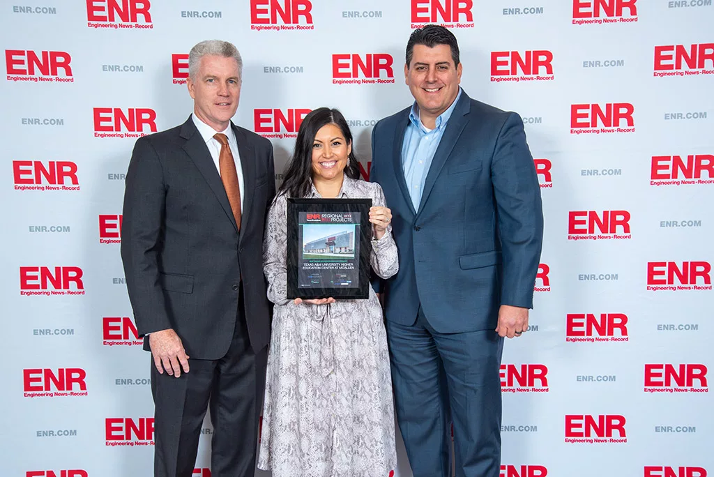 enr-n7-15401.jpg