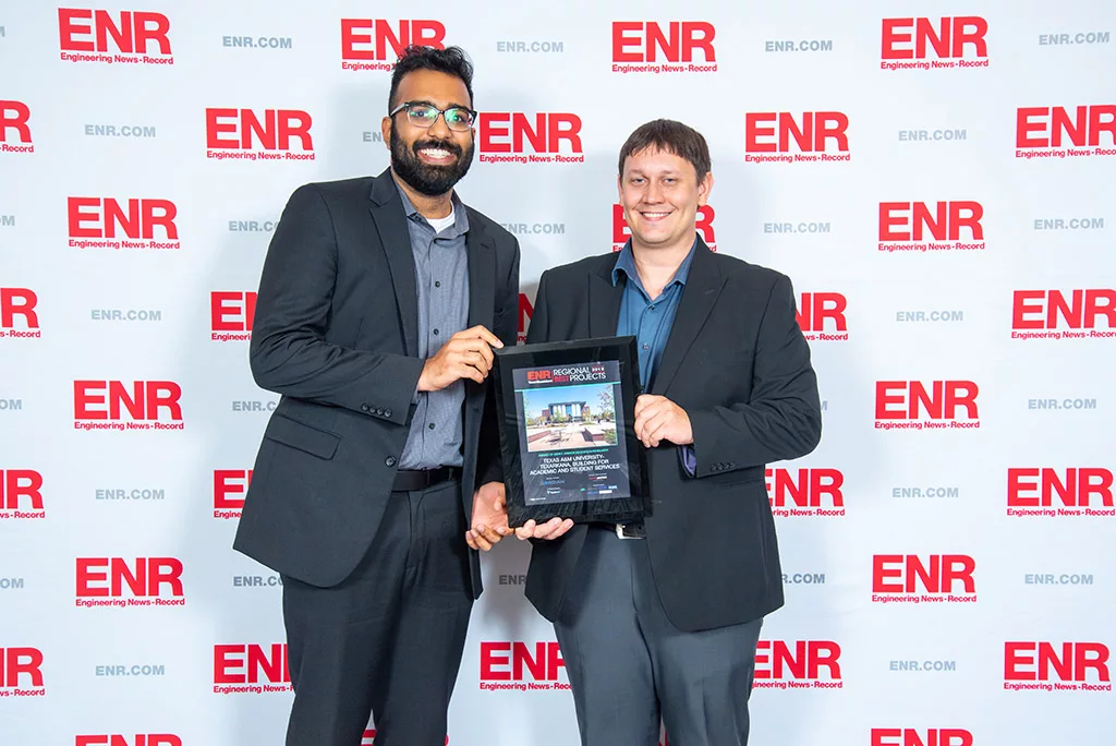 enr-n7-15421.jpg