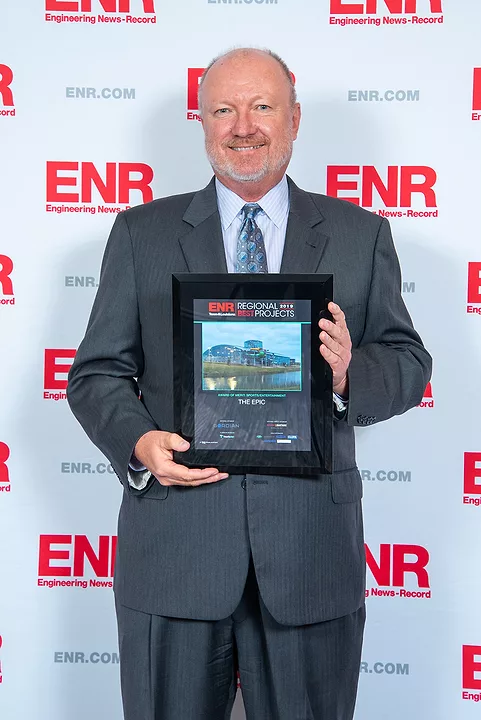 enr-n7-15831.jpg