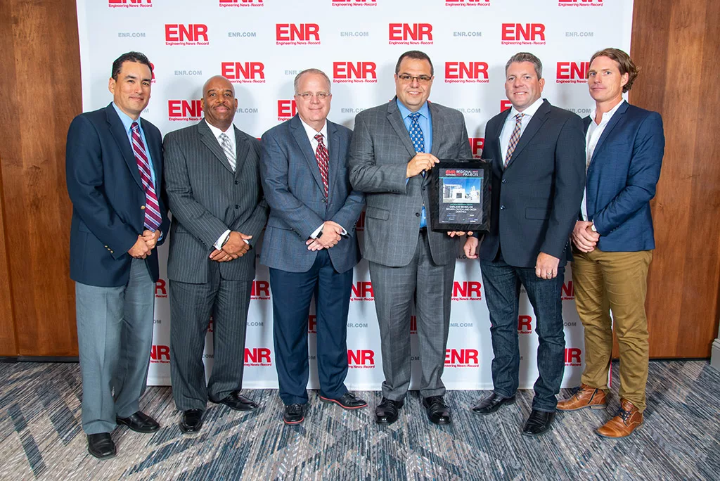 enr-n7-15871.jpg