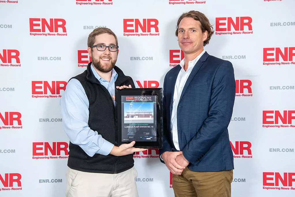 enr-n7-15911.jpg