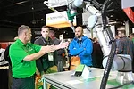 Showfloor-Party-Web-21.jpg