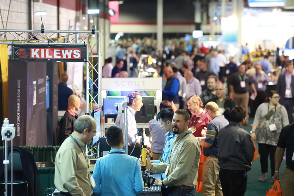 Showfloor-Web-13.jpg