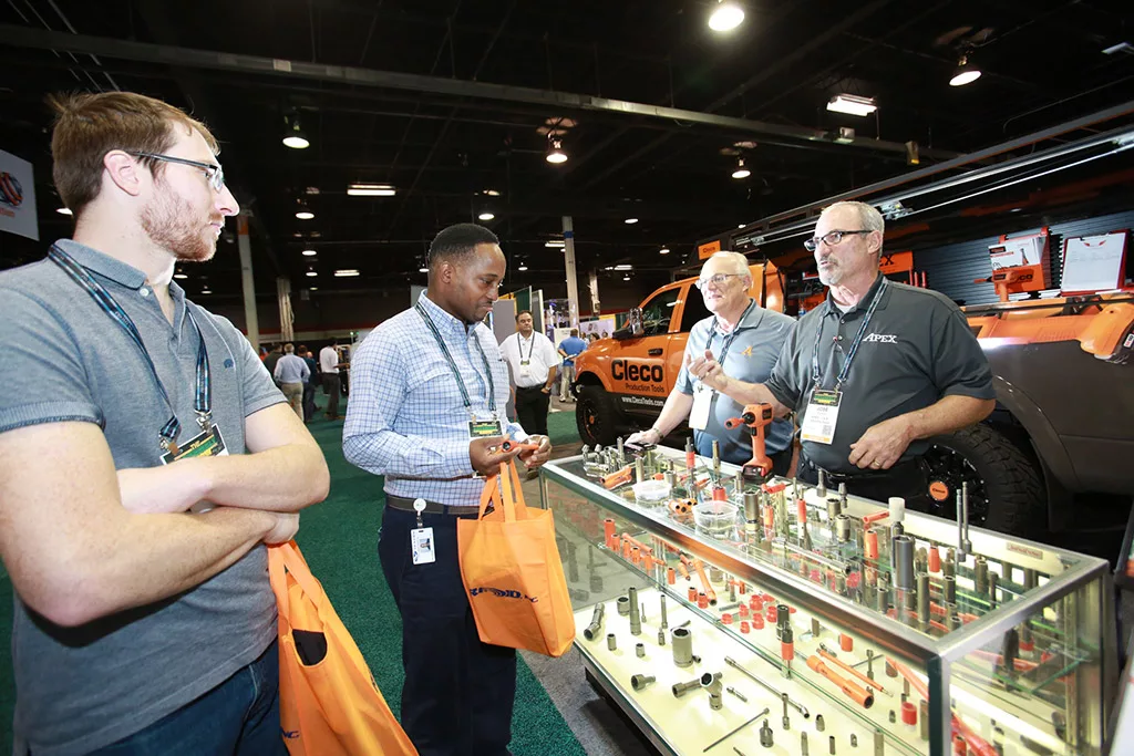Showfloor-Web-165.jpg