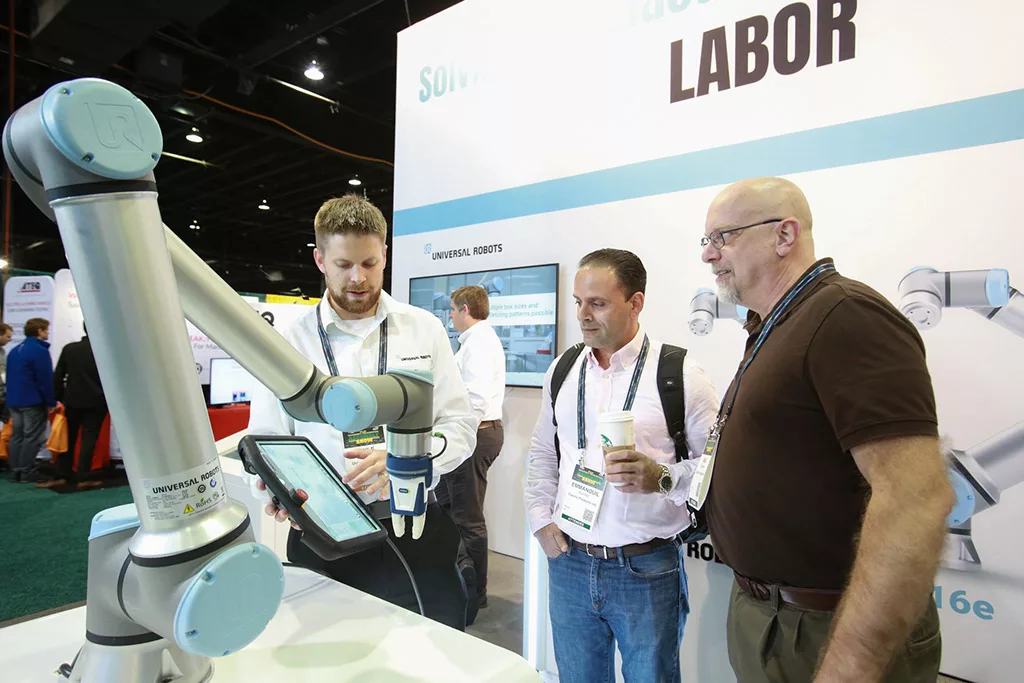 Showfloor-Web-70.jpg