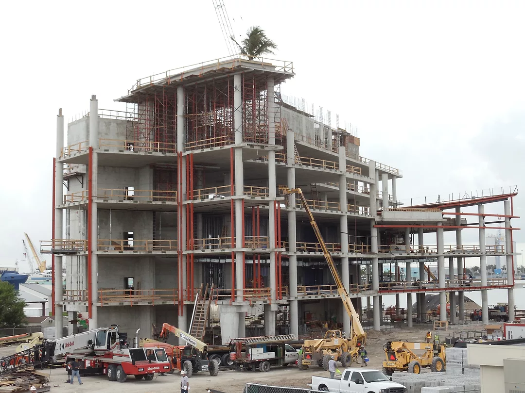 Moss/Miller LLC Celebrates Nova Southeastern University Oceanographic Center