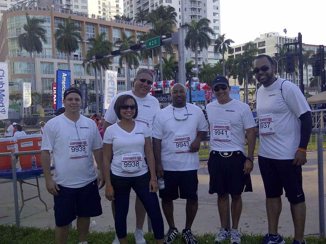 Skanska Young Professionals Participated in Corporate Run - Miami, FL