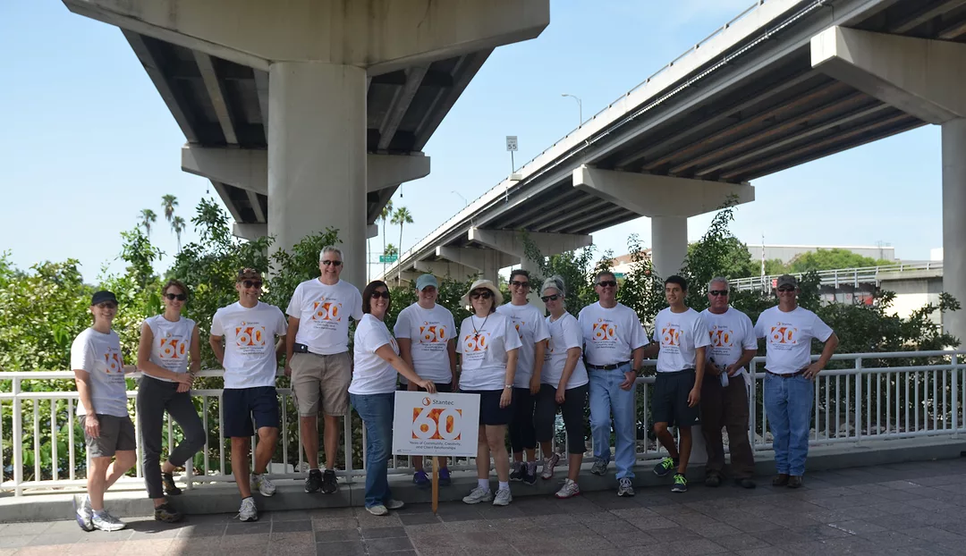 Stantec Tampa Celebrates Community Day Cleaning up the Riverwalk