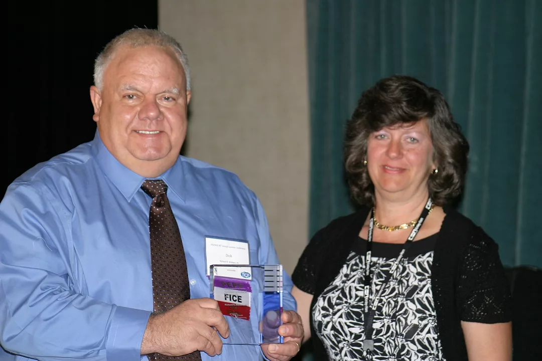 RS&amp;H VP, Sr. Bridge Engineer Honored by FES