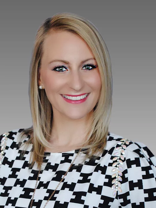 Mackenzie Arnold Carolan Joins Gilbane Building Company as Manager of Business Development in Orlando
