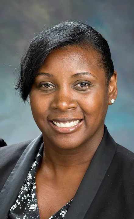 Tamara Dieudonné Joins JE Dunn Construction as Paralegal