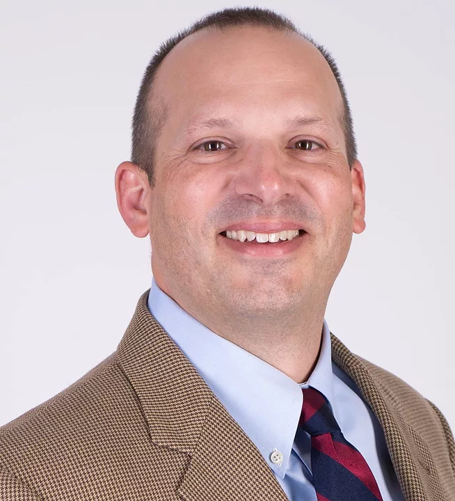 Tom Nichols Promoted to President of Winter Construction