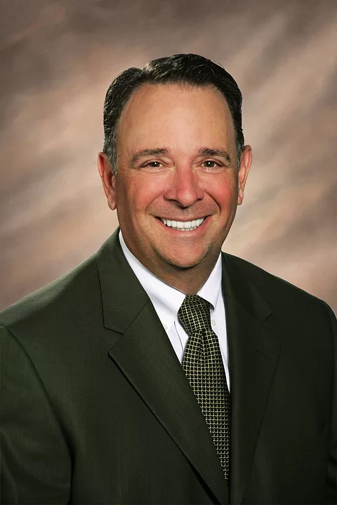 Max D. Crumit Joins RS&amp;H as Senior Vice President of Transportation