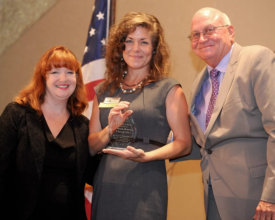 JE Dunn's Wendy Brantley Receive Ernest Barrett Award