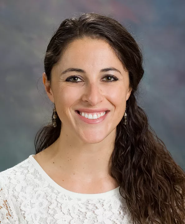 Iana Steineker Promoted to Vice President at JE Dunn Construction