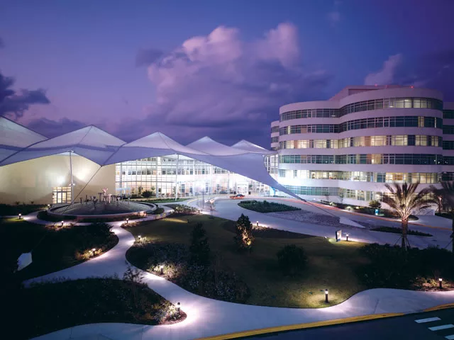 The front view of Florida Hospital Waterman at dusk