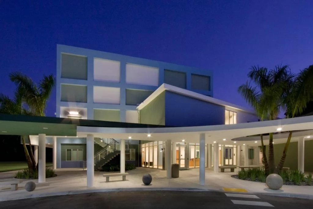 Suffolk Completes $8.5M Ransom Everglades Middle School Campus