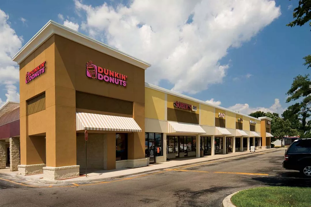 Stiles Signs Seven Leases at Red Willow Plaza
