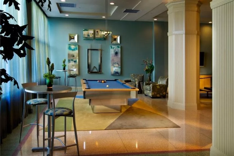 The Crown 2nd Floor Lobby