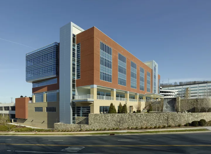 Brasfield &amp; Gorrie Helps Cancer Center Achieve National Honors