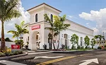 Synovus Bank in Fort Lauderdale | FRONTIER Building 