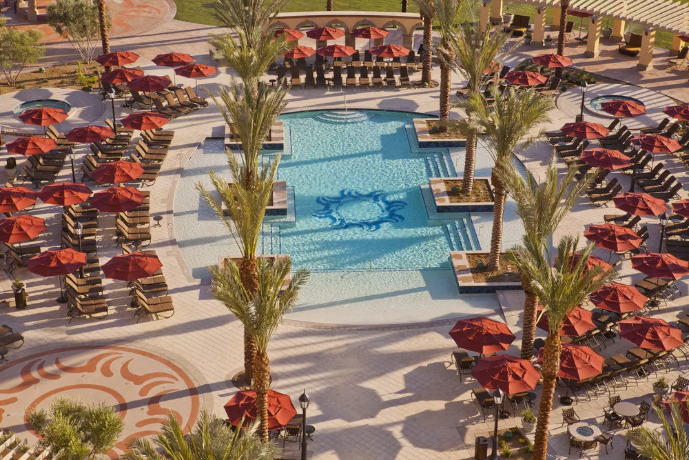Casino Del Sol pool
