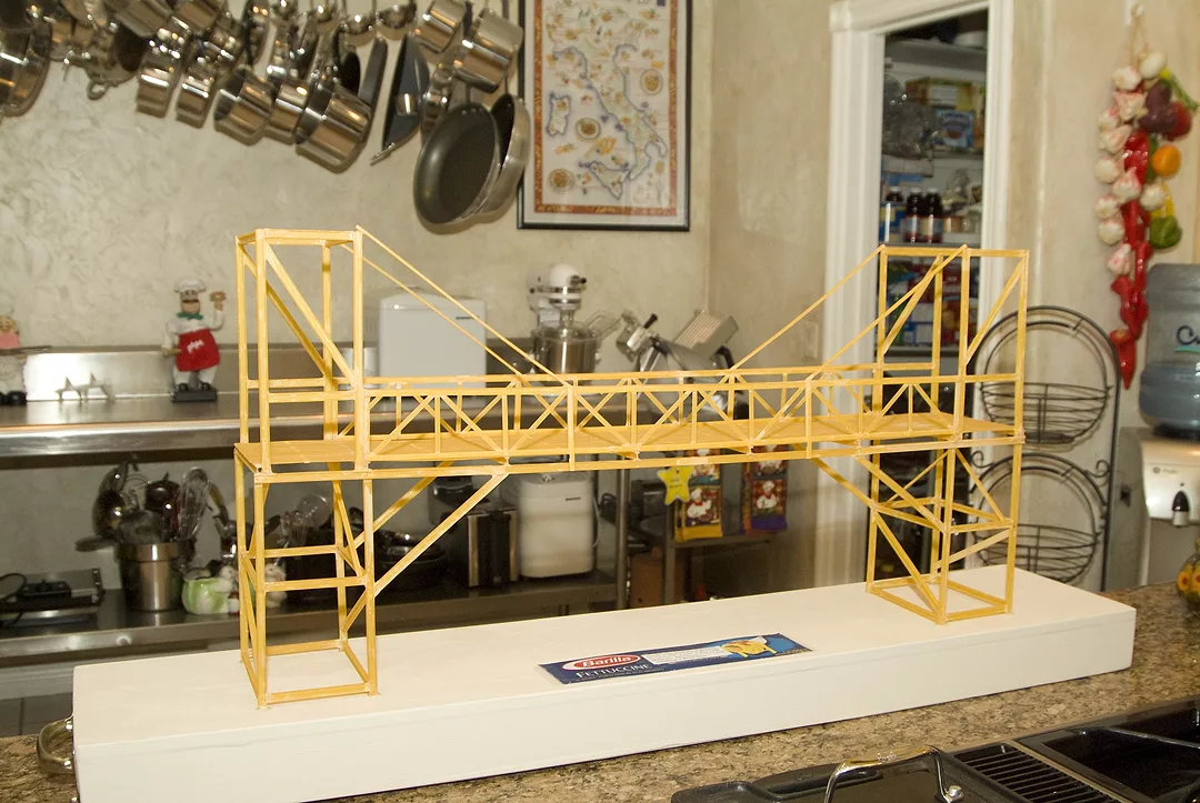 Barilla Fettuccini Pasta Bridge