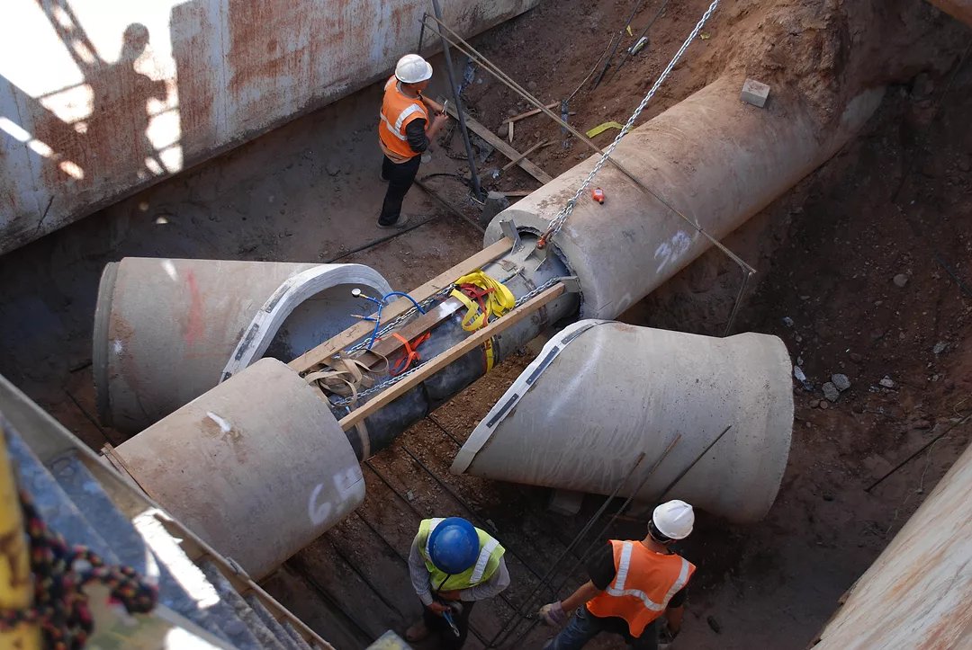 Sewer Main Crossing